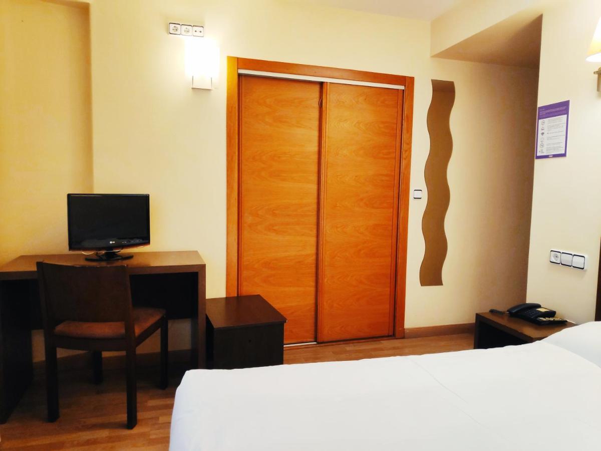 Hotel Santa Catalina By Bossh Hotels 拉科鲁尼亚 外观 照片