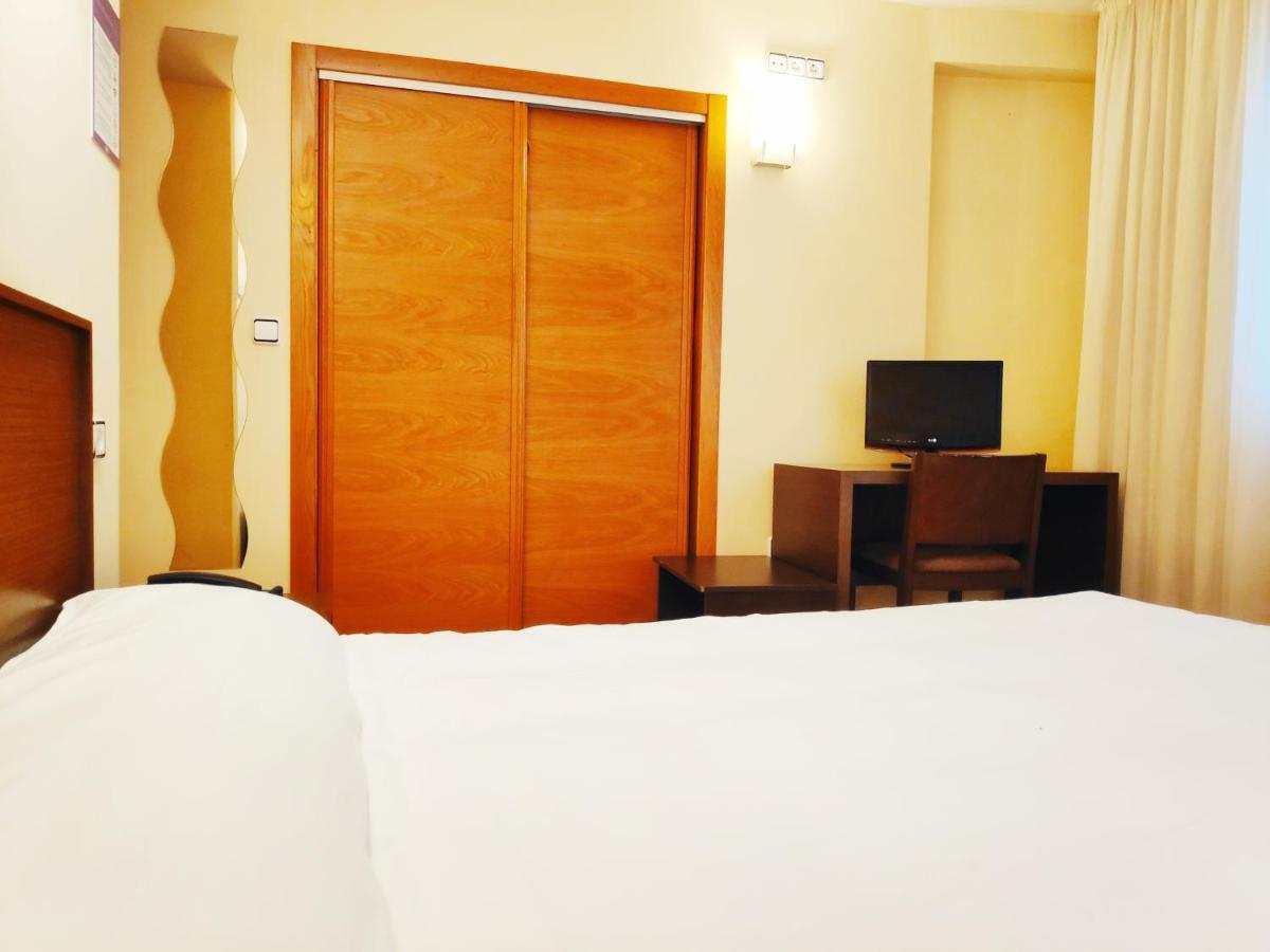 Hotel Santa Catalina By Bossh Hotels 拉科鲁尼亚 外观 照片